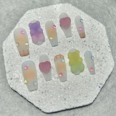 10pcs Sweet Heart & Gummy Bear Press-On Nails – Reusable Manicure